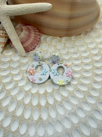 Pastel flowers on Light Granite Earrings - Circle