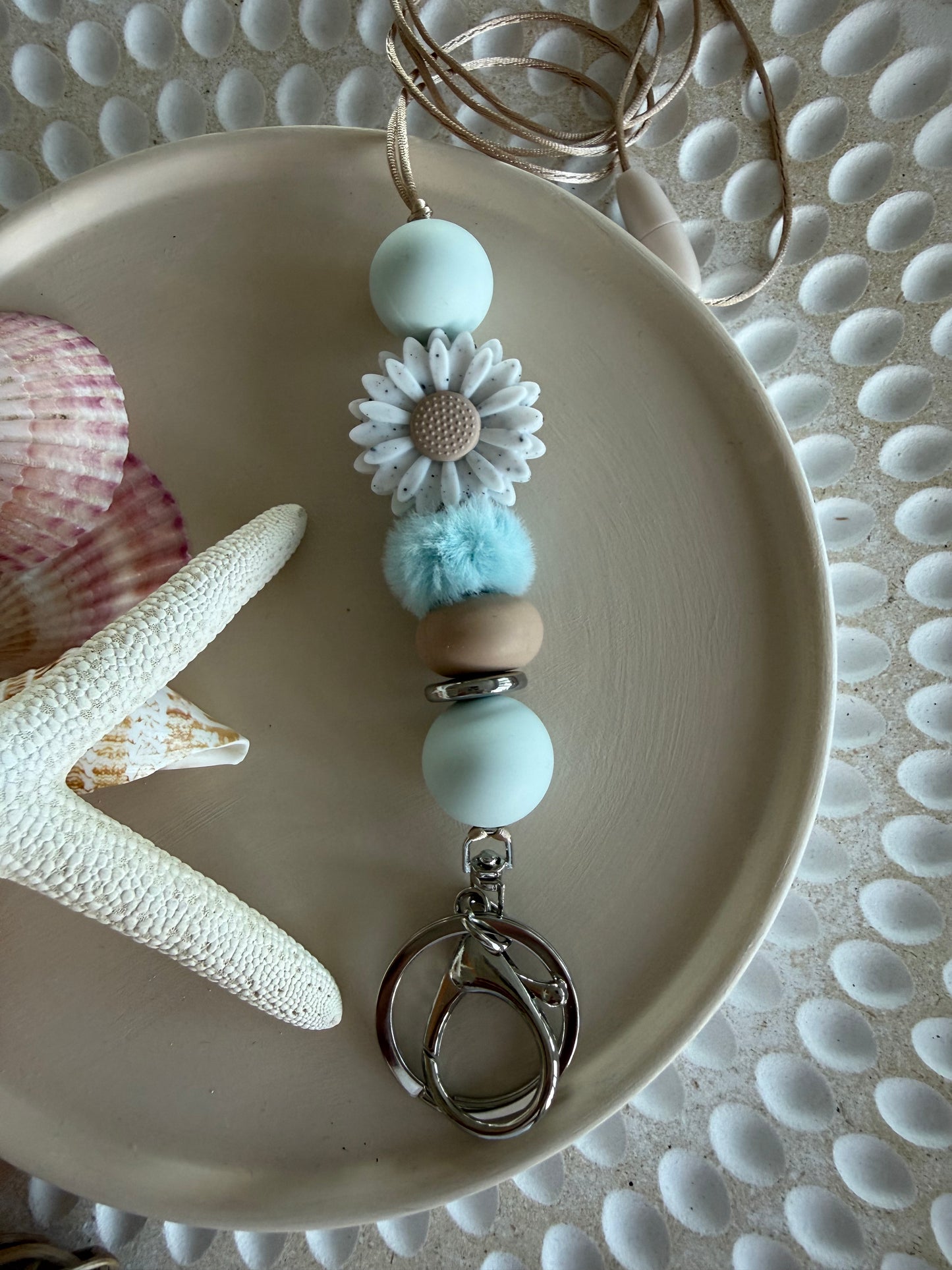Light Blue Lanyard with Large Daisy