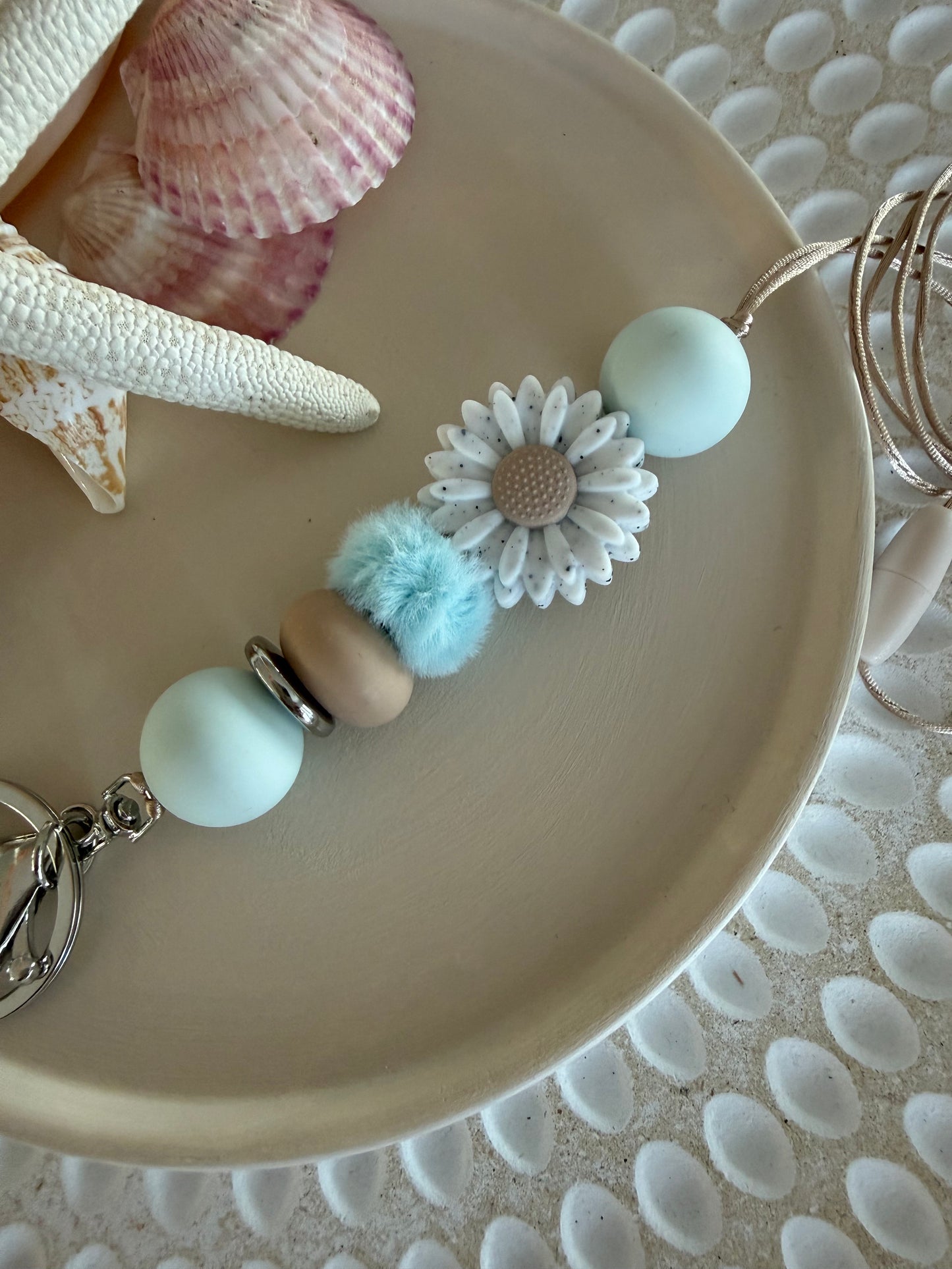 Light Blue Lanyard with Large Daisy